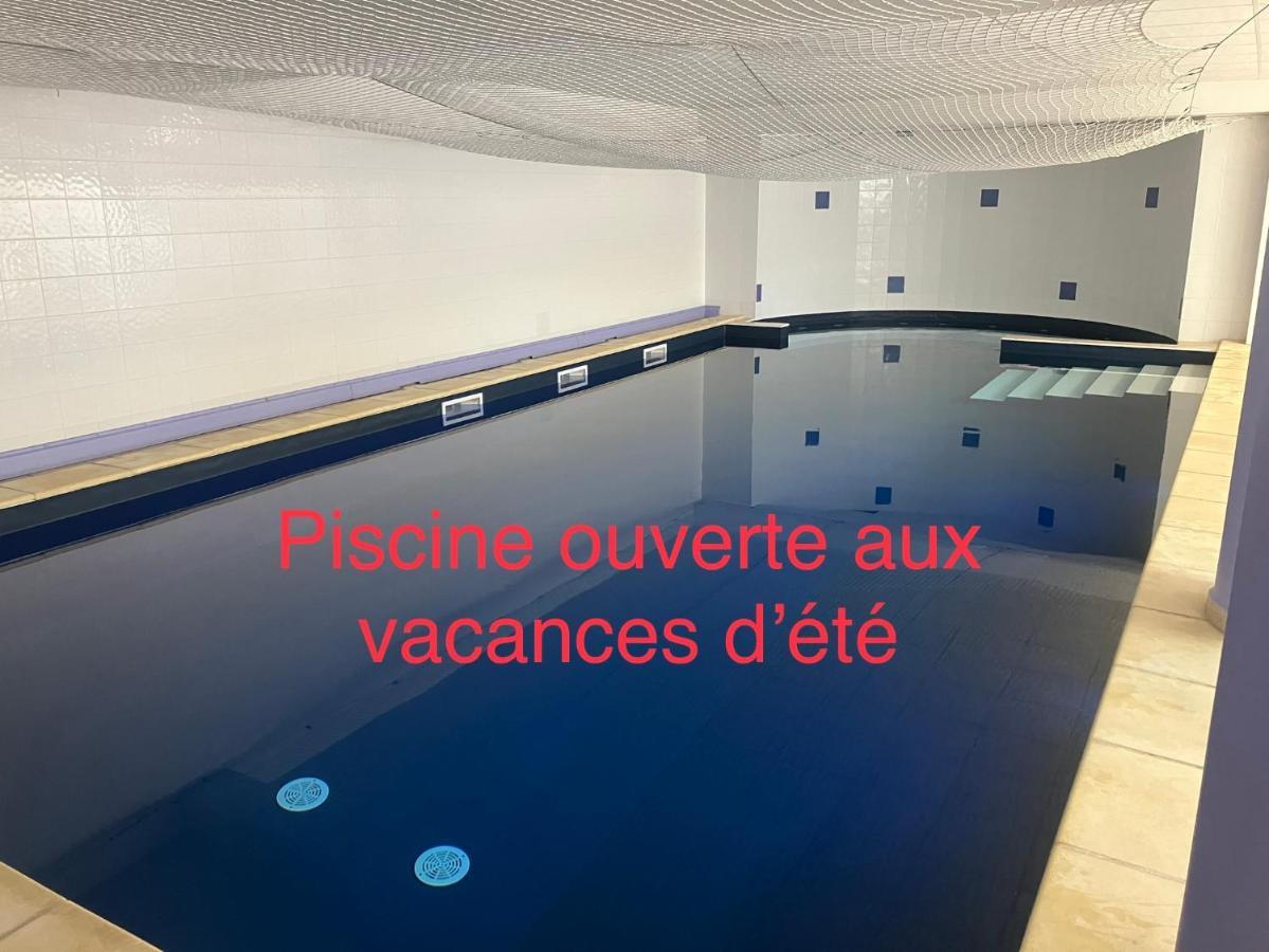 Superbe Appartement A Uzes Avec Place De Parking Екстер'єр фото